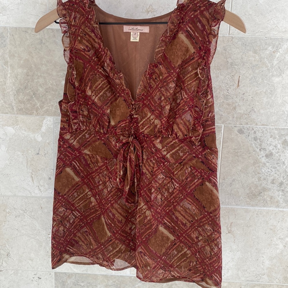 Women’s small Sleeveless blouse